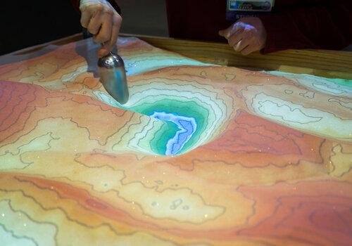 sable aux couleurs bathymétrique